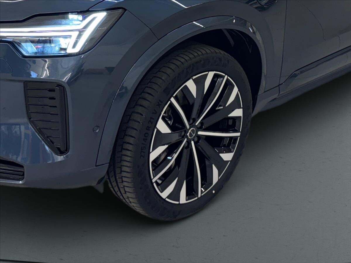 Volvo XC90 SUV 2,0 l 335 kw