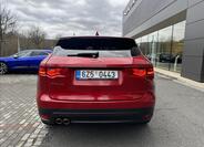 Jaguar F-Pace 7