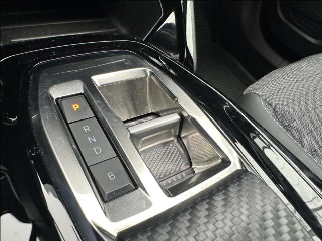 Peugeot 2008 SUV 0,0 100 kw