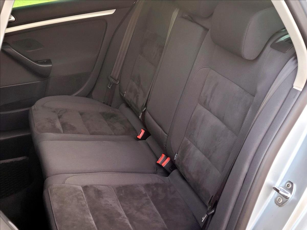 Volkswagen Golf Kombi 1,4 l 90 kw