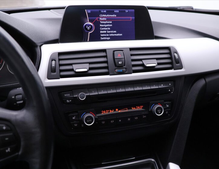 BMW Řada 3 Sedan 2,0 l 120 kw