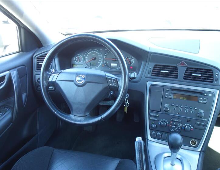 Volvo S60 19