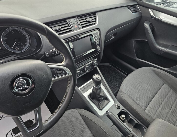 Škoda Octavia 13