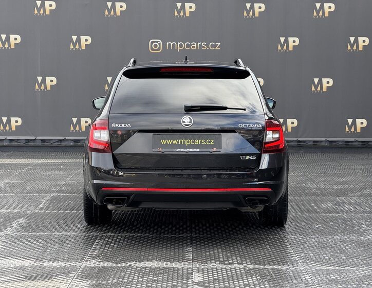 Škoda Octavia Kombi 2,0 l 180 kw