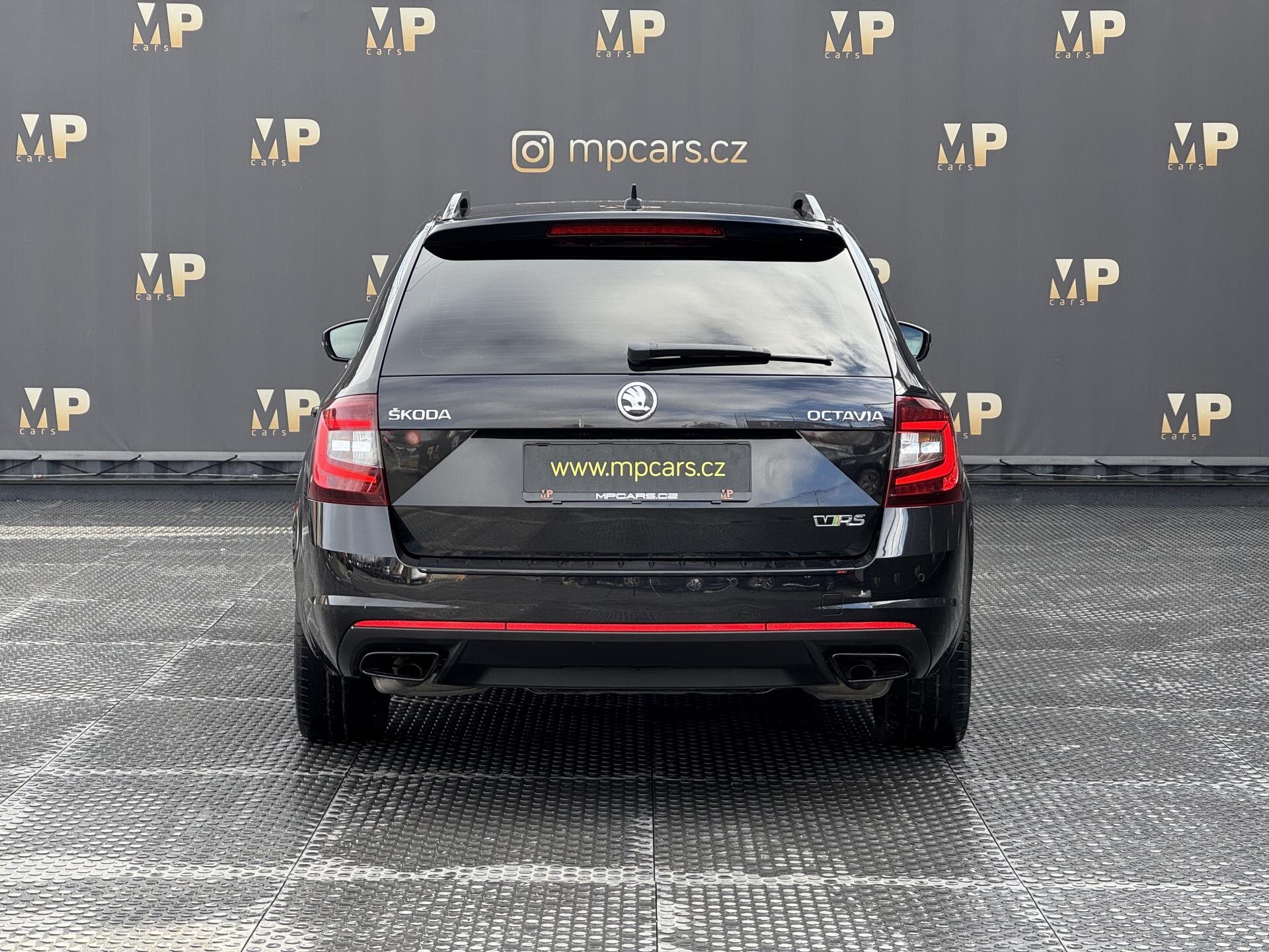 Škoda Octavia Kombi 2,0 l 180 kw