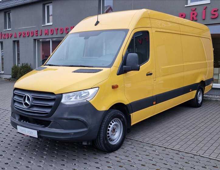 Mercedes-Benz Sprinter Skříň 2,1 l 105 kw