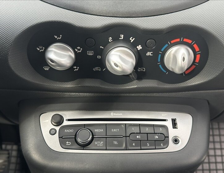 Renault Twingo Hatchback 1,1 l 55 kw