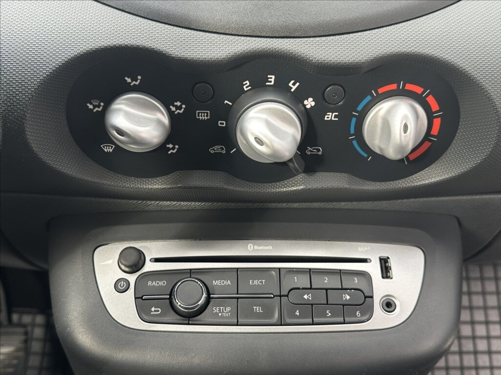 Renault Twingo Hatchback 1,1 l 55 kw