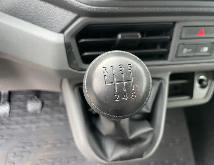 Volkswagen Crafter Skříň 2,0 l 103 kw