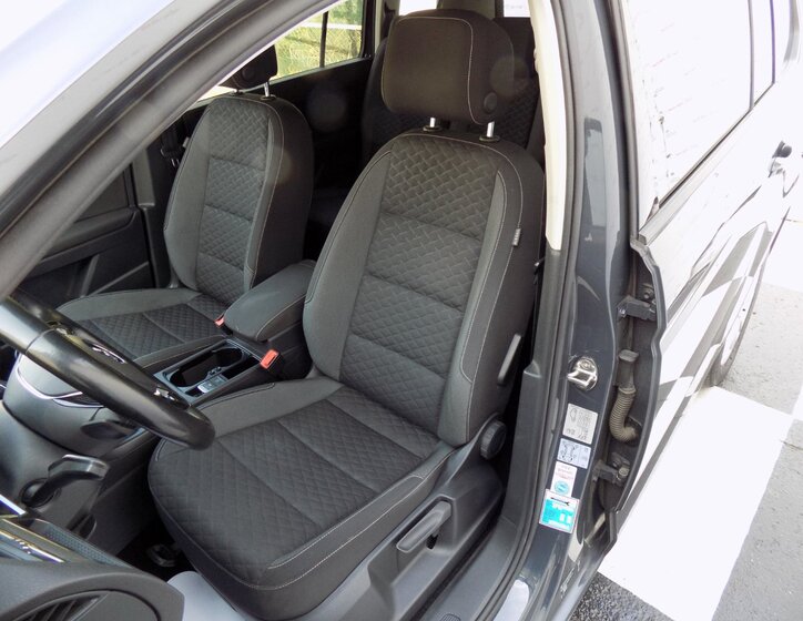 Volkswagen Touran 13