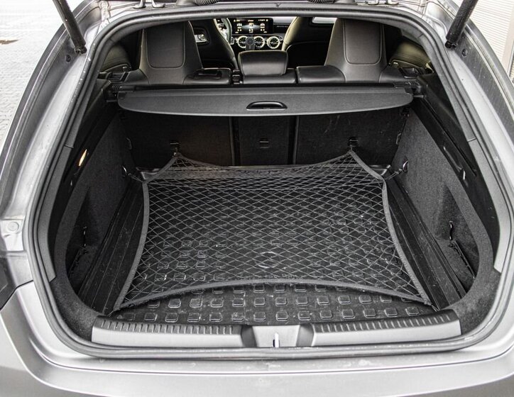 Mercedes-Benz CLA Kombi 2,0 l 321 kw