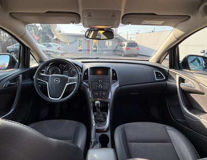 Opel Astra Kombi 1,7 l 81 kw