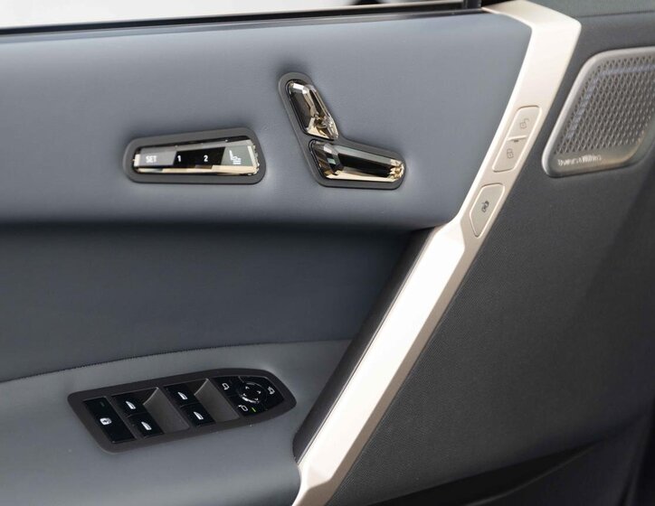 BMW iX SUV 0,0 455 kw