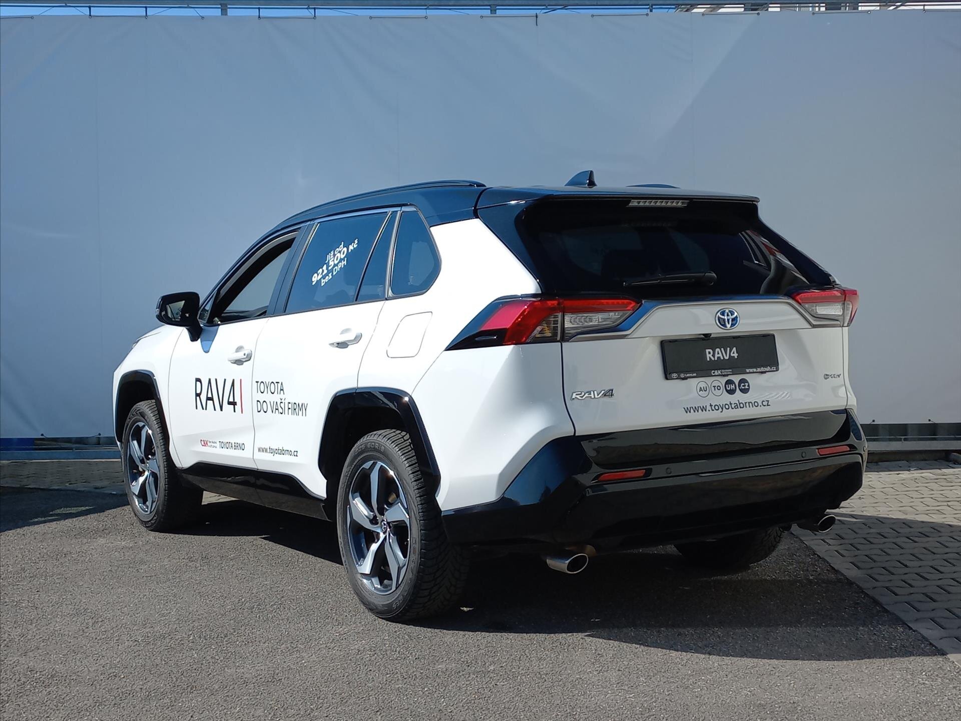 Toyota RAV4 SUV / Terénní 2,5 l 136 kw