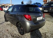 Toyota Yaris Kombi 1,3 l 73 kw