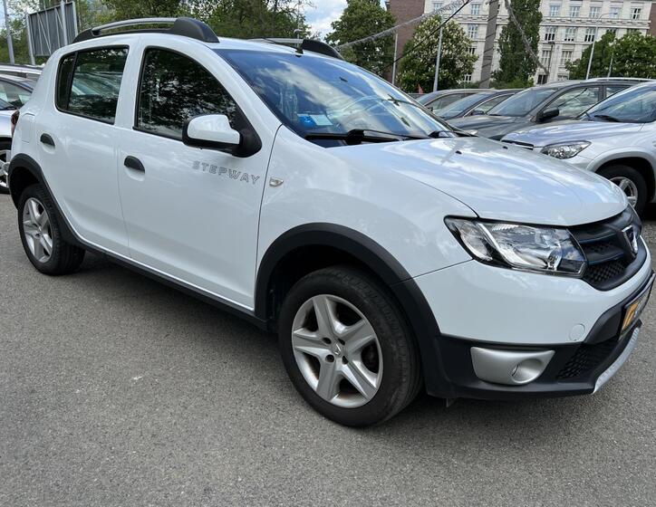 Dacia Sandero 21