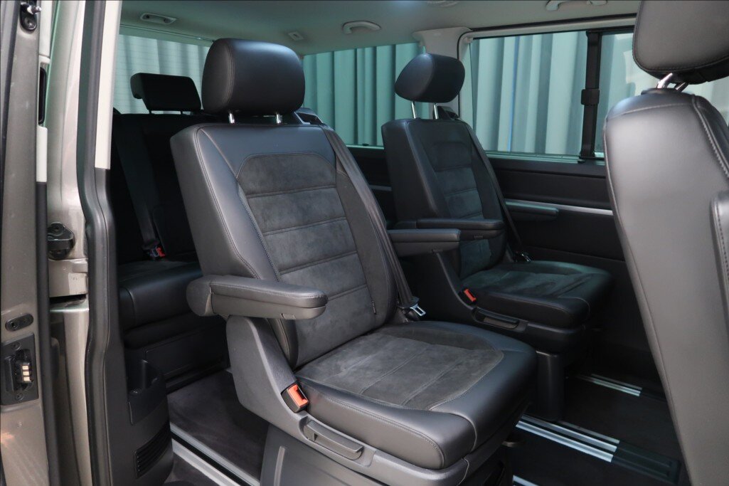 Volkswagen Multivan VAN / Minibus 2,0 l 150 kw