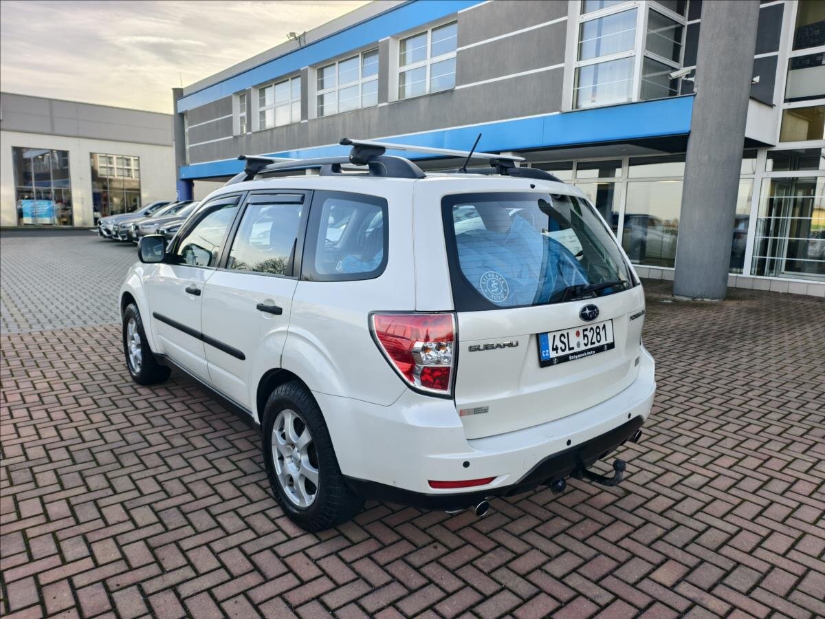 Subaru Forester SUV 2,0 l 110 kw