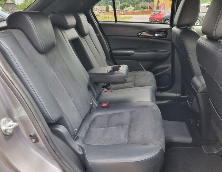 Mitsubishi Ostatní 11