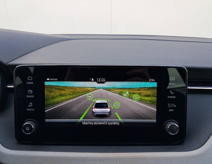 Škoda Scala Hatchback 999,0 85 kw