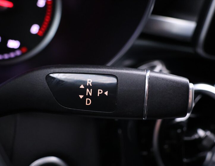 Mercedes-Benz GLC 24