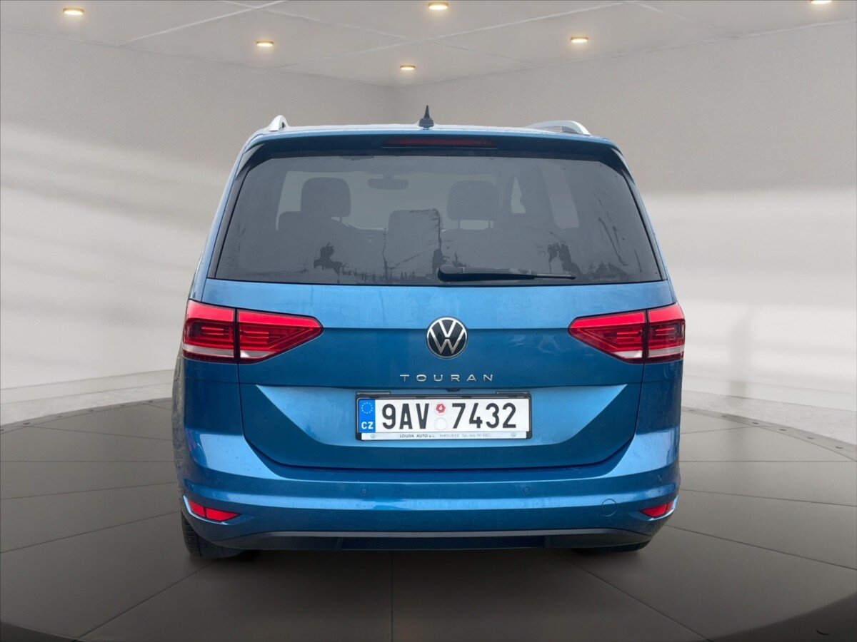 Volkswagen Touran MPV 1,5 l 110 kw