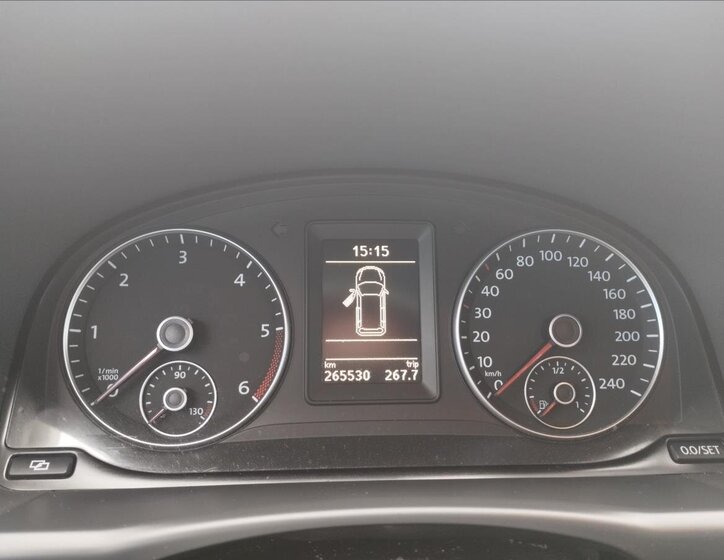 Volkswagen Touran MPV 1,6 l 66 kw