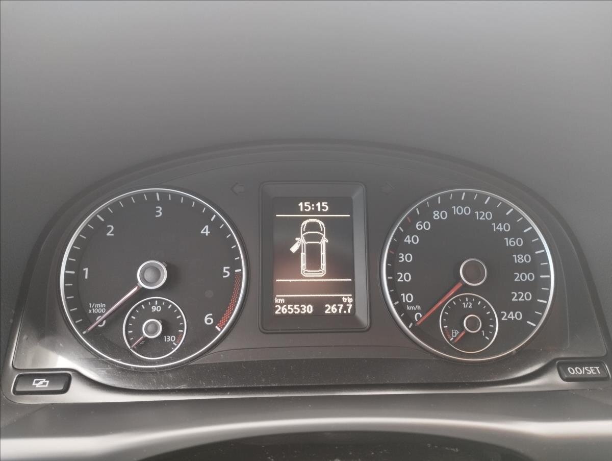 Volkswagen Touran MPV 1,6 l 66 kw