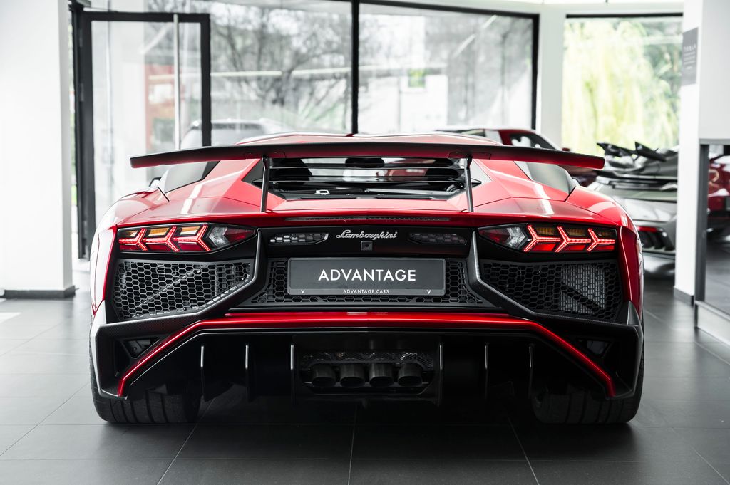 Lamborghini Aventador