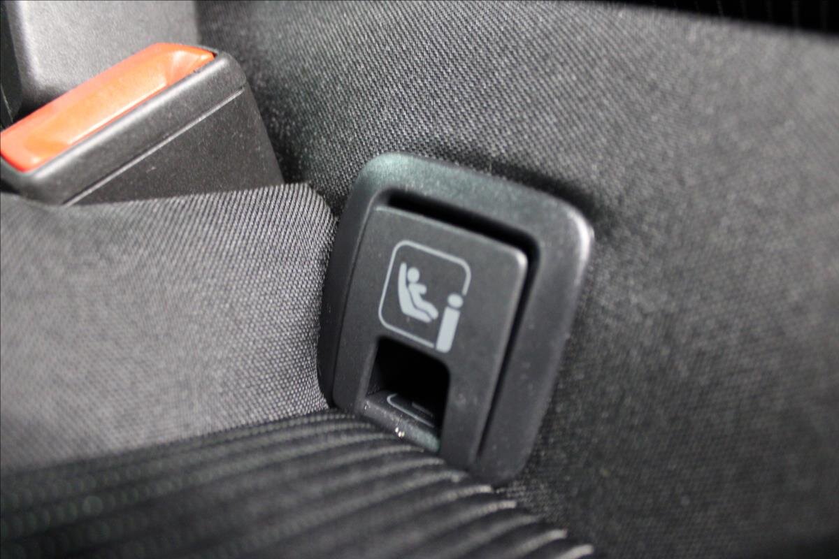 Škoda Karoq SUV / Terénní 1,5 l 110 kw