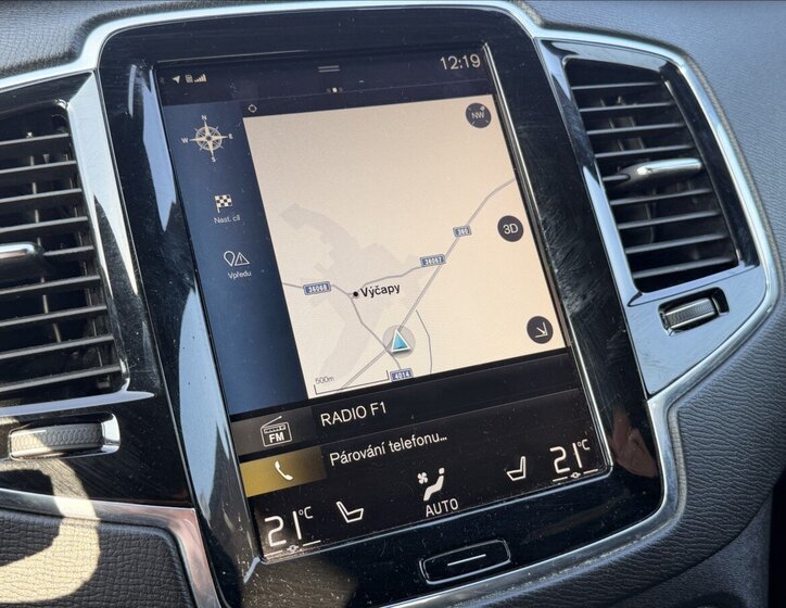 Volvo XC90 SUV / Terénní 2,0 l 173 kw