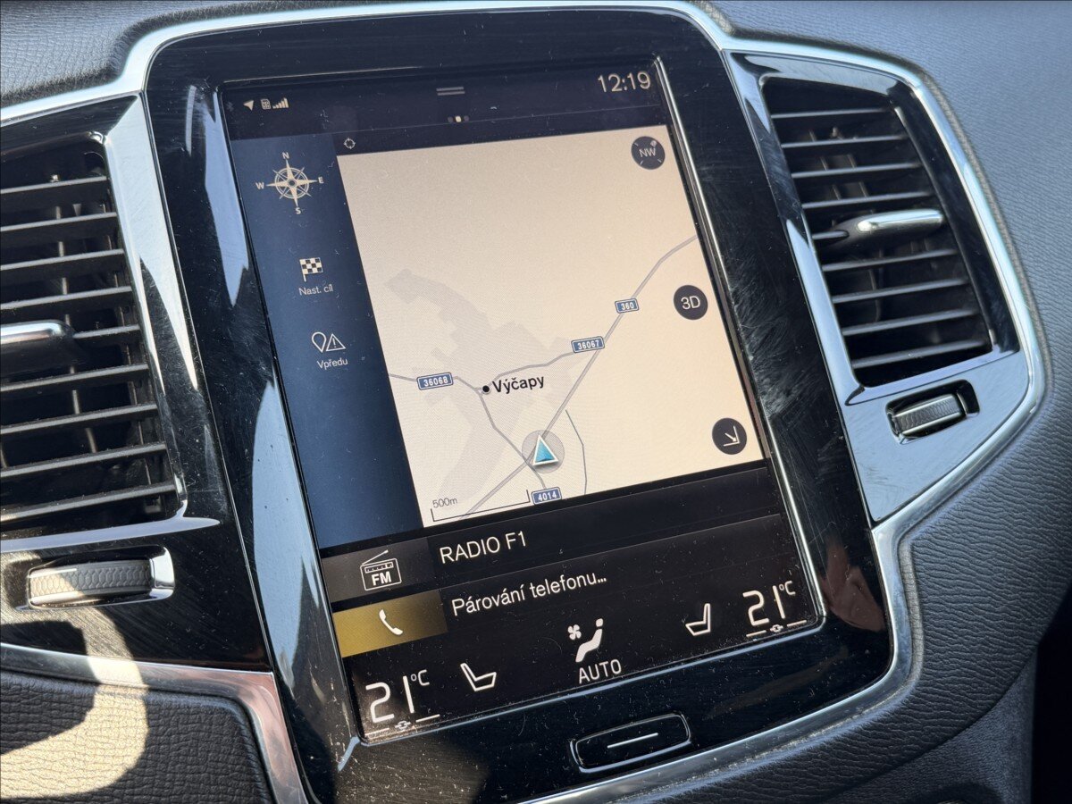 Volvo XC90 SUV / Terénní 2,0 l 173 kw