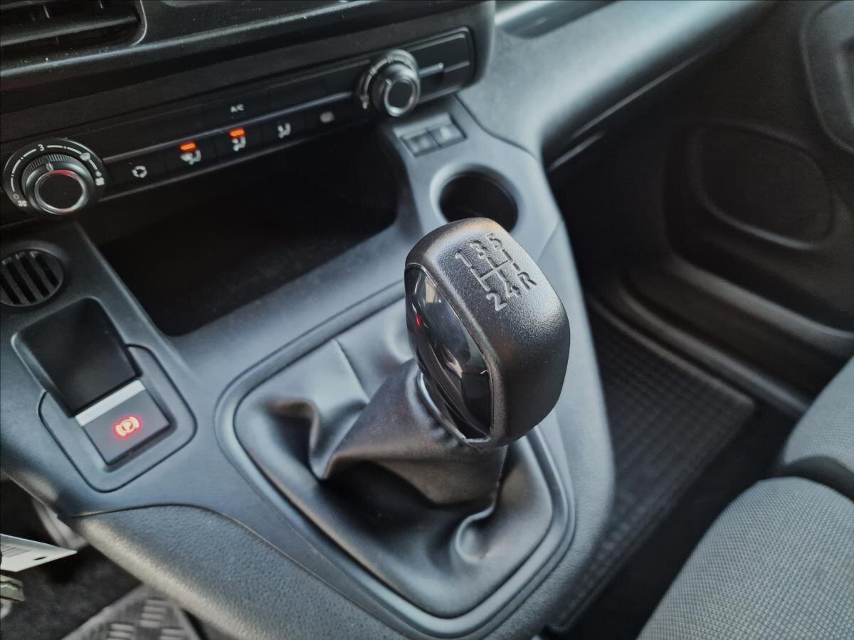 Opel Combo Skříň 1,5 l 75 kw