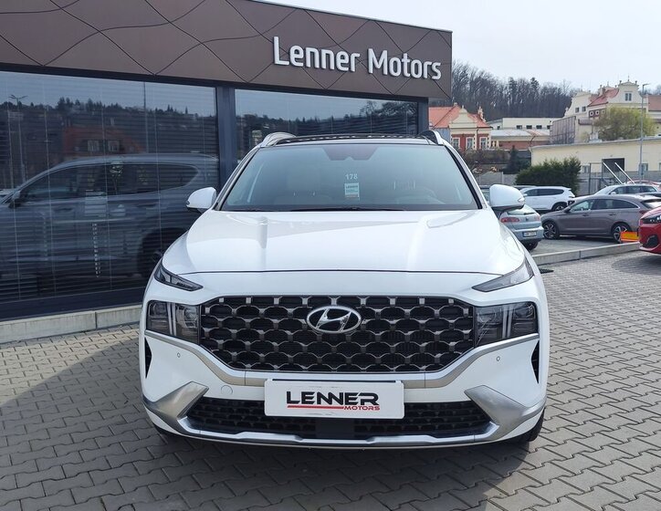 Hyundai Santa Fe SUV / Terénní 2,2 l 142 kw