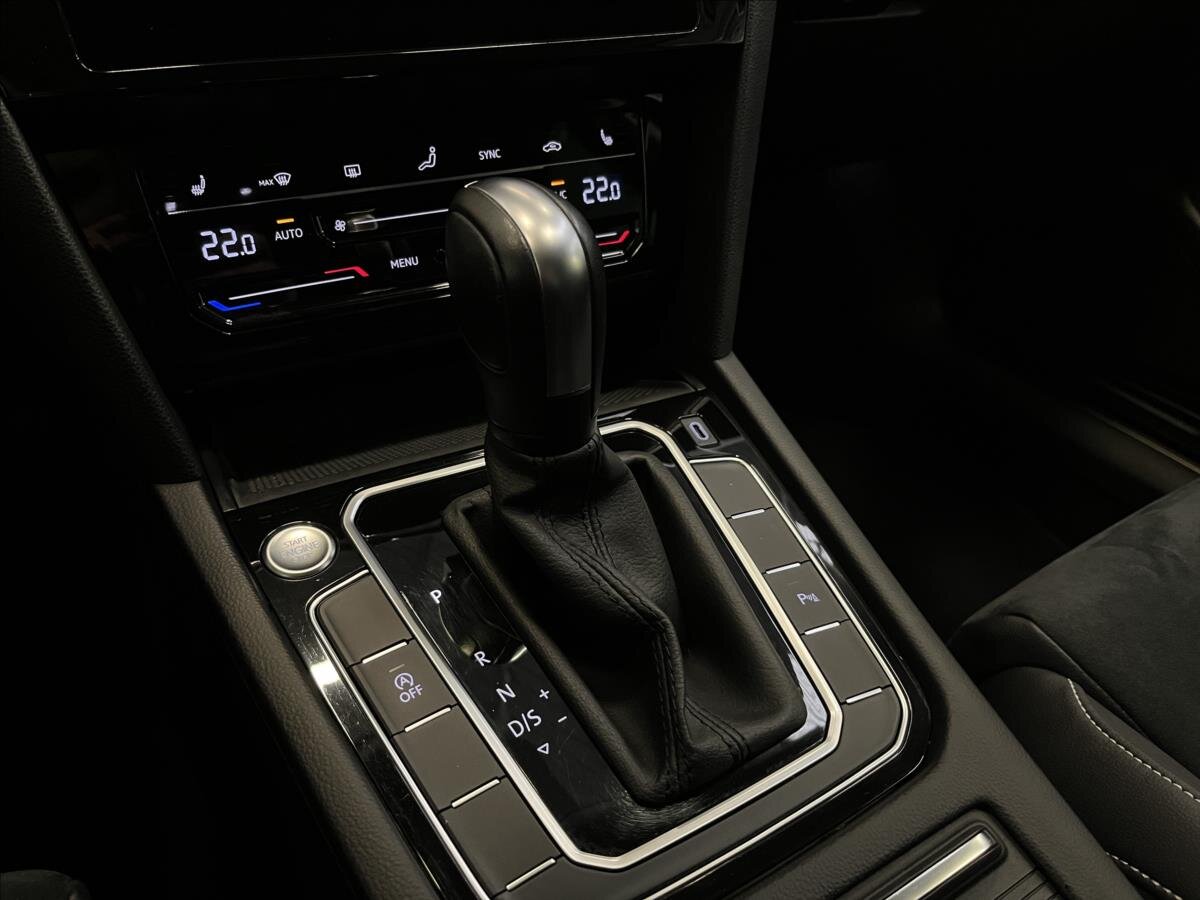 Volkswagen Polo Hatchback 1,5 l 110 kw