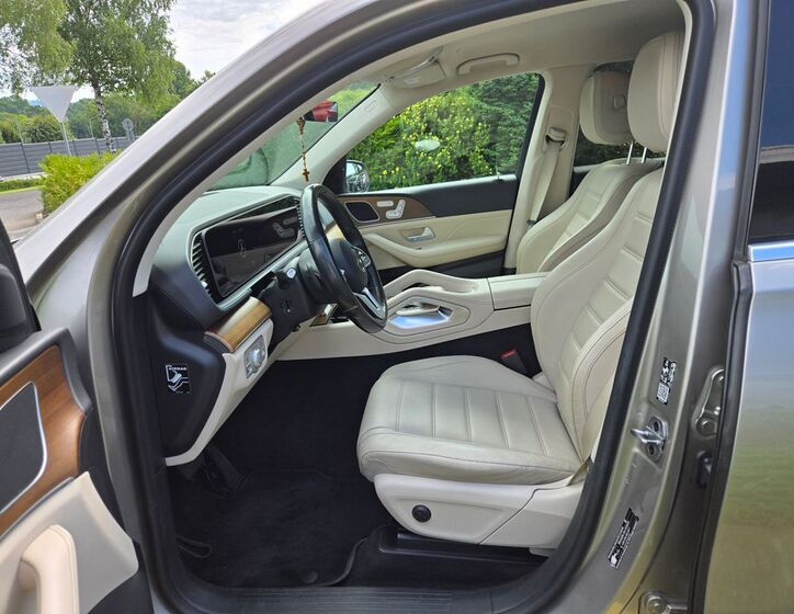 Mercedes-Benz GLE 11