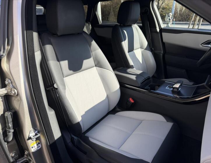Land Rover Range Rover Velar 18