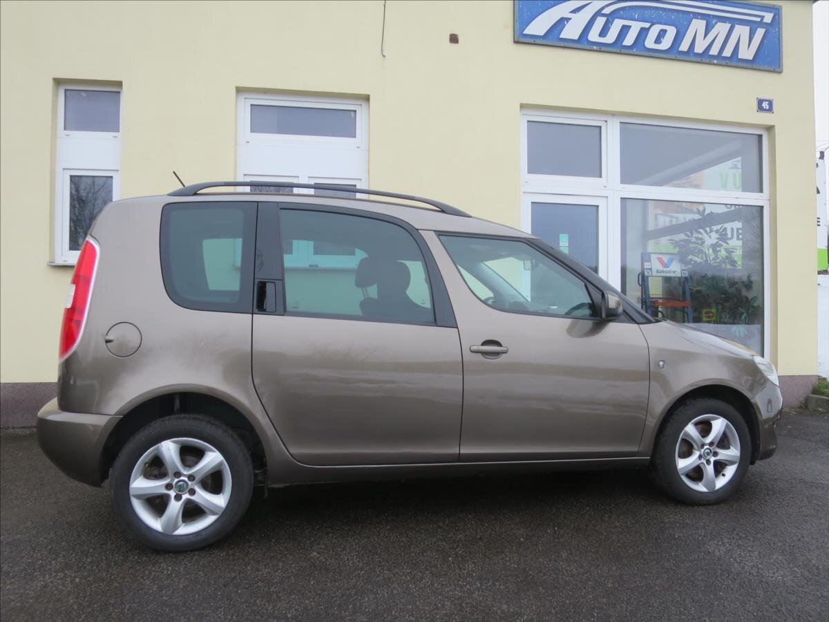 Škoda Roomster Hatchback 1,2 l 77 kw