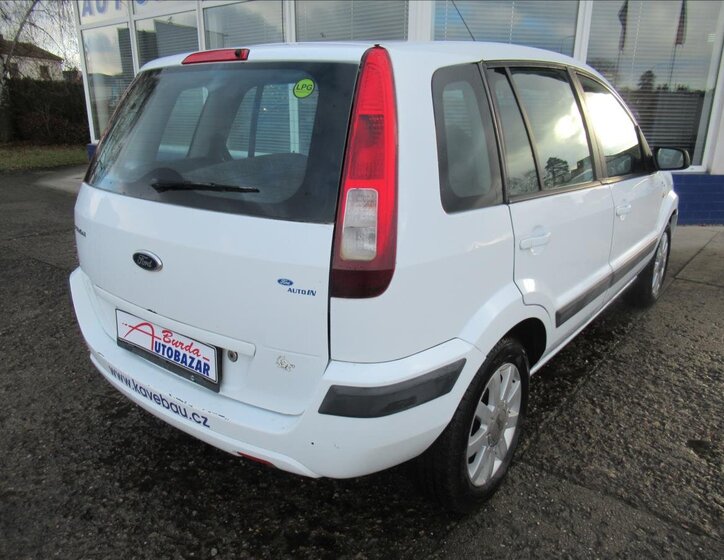 Ford Fusion Kombi 1,4 l 59 kw