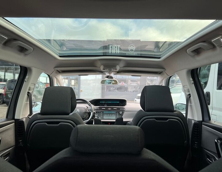 Citroën Grand C4 Picasso 25