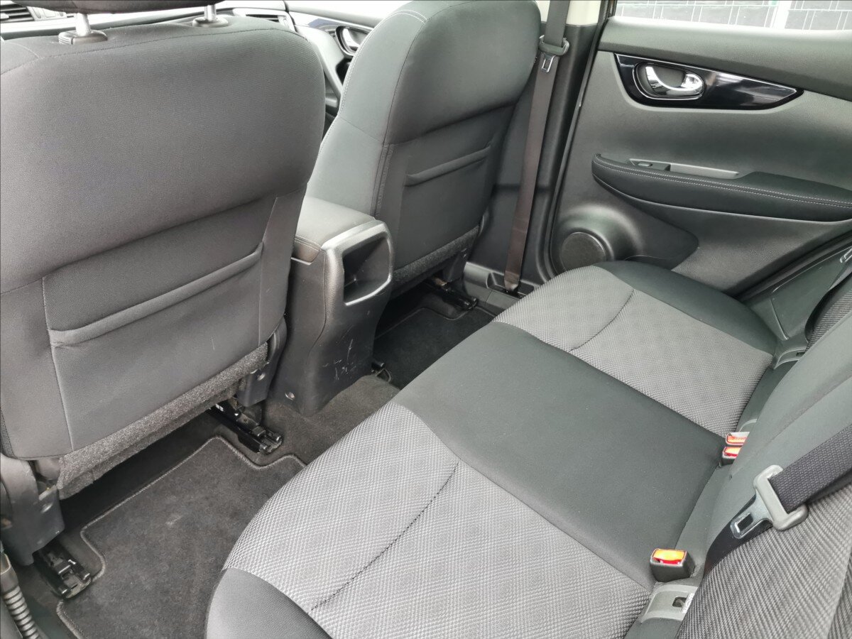 Nissan Qashqai SUV 1,6 l 96 kw