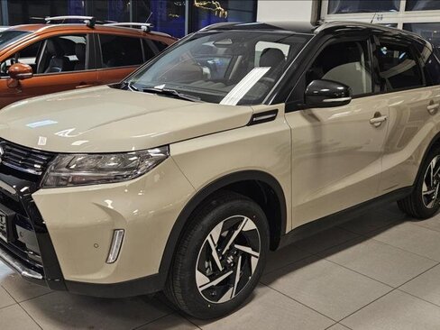 Suzuki Vitara SUV 1,4 l 81 kw