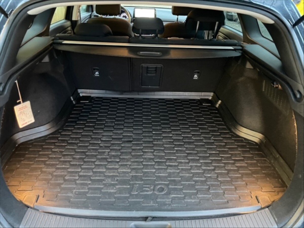 Hyundai Ostatní Kombi 1,5 l 117 kw