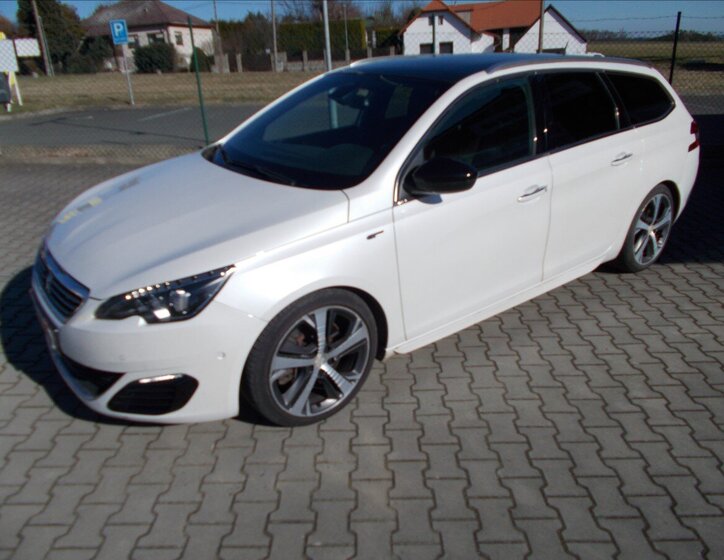 Peugeot 308 Kombi 2,0 l 133 kw