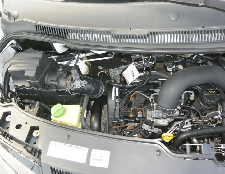 Volkswagen Transporter Valník 2,0 l 103 kw