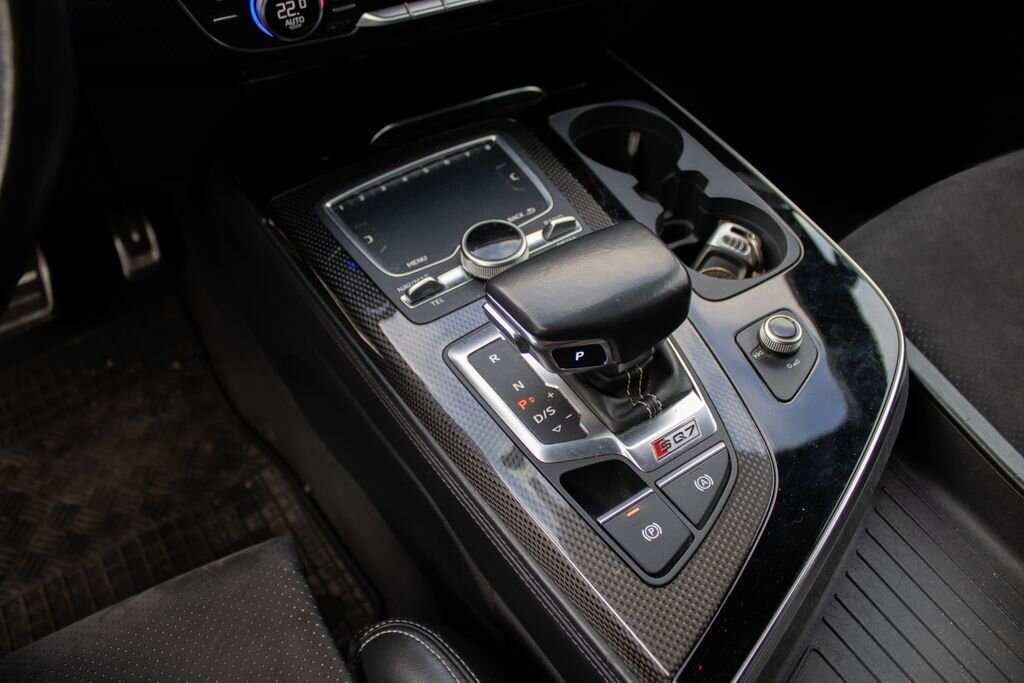 Audi SQ7 SUV / Terénní 4,0 l 320 kw