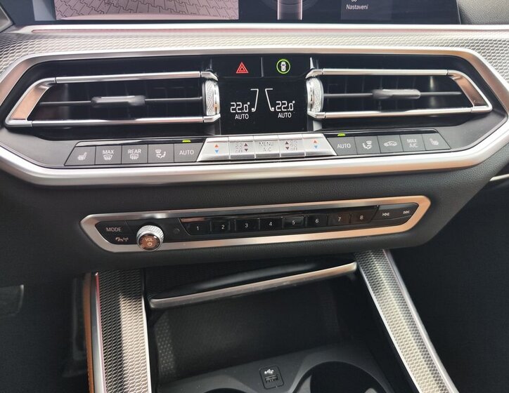 BMW X5 SUV / Terénní 3,0 l 195 kw