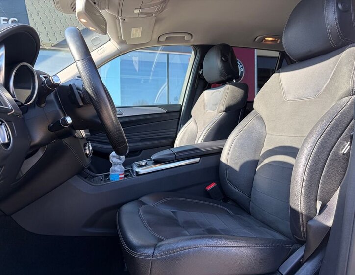 Mercedes-Benz Třídy M SUV / Terénní 3,0 l 190 kw