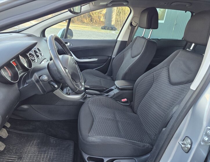 Peugeot 308 Kombi 1,6 l 80 kw