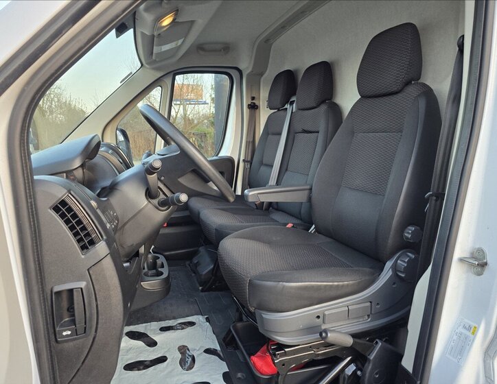 Citroën Jumper Skříň 2,2 l 88 kw